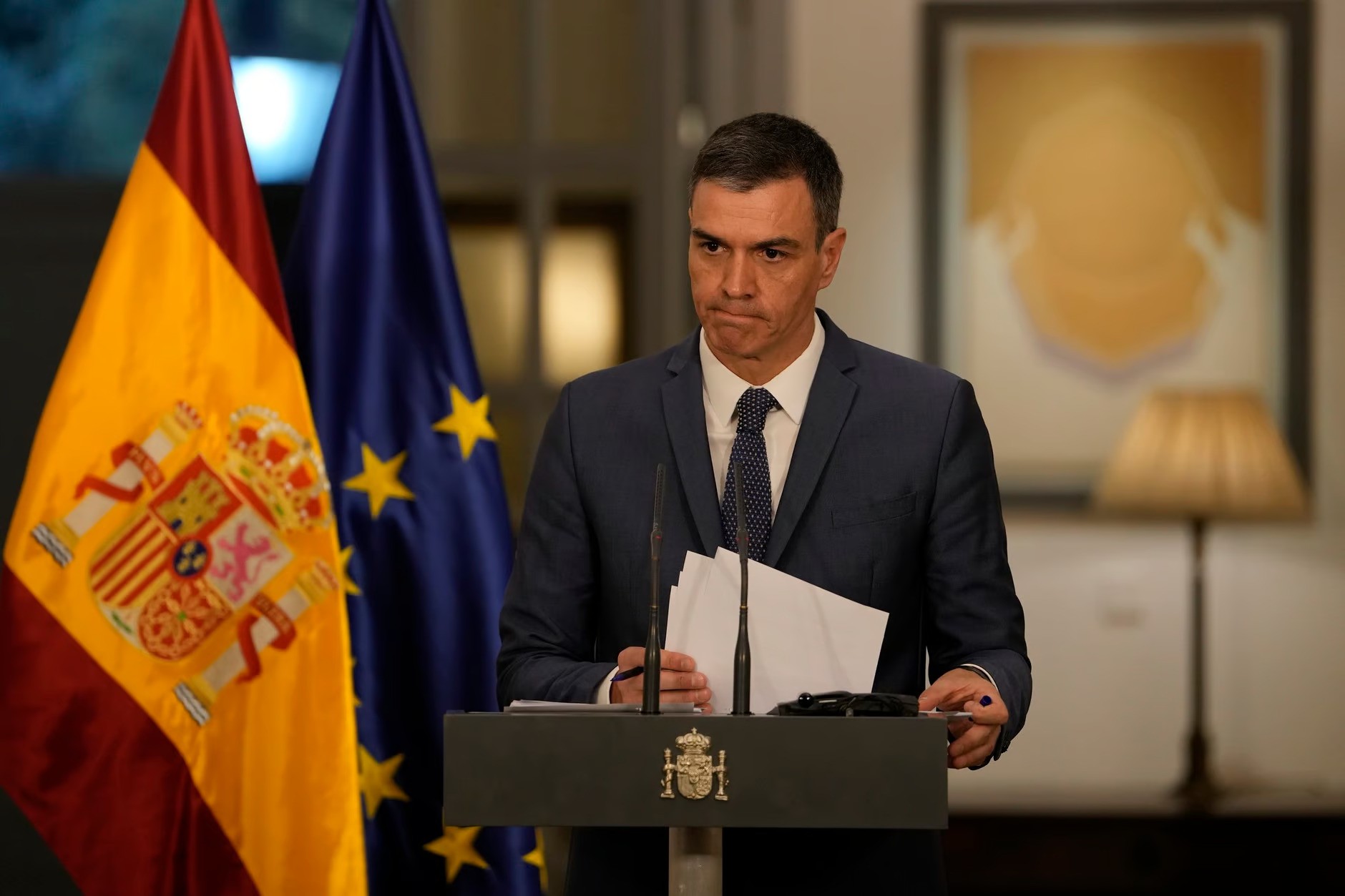Kryeministri spanjoll nuk tërhiqet/Sanchez: Do të vazhdoj drejtimin e qeverisë!
