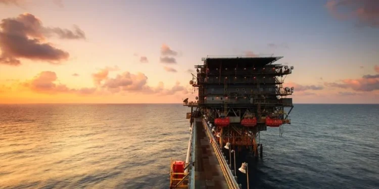 Zbulimi: Dhjetë miliardë fuçi naftë nën det