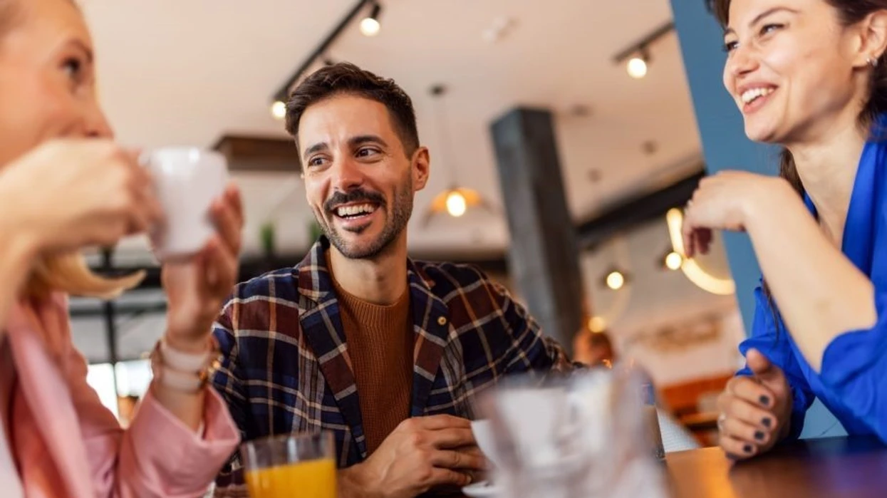 Si të Lësh një përshtypje pozitive në takimin e parë