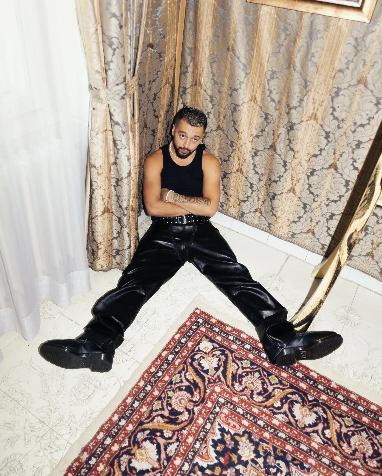 Arrestimi i Gjestit në Prishtinë: Çfarë rrezikon pas dyshimeve për armëmbajtje pa leje?