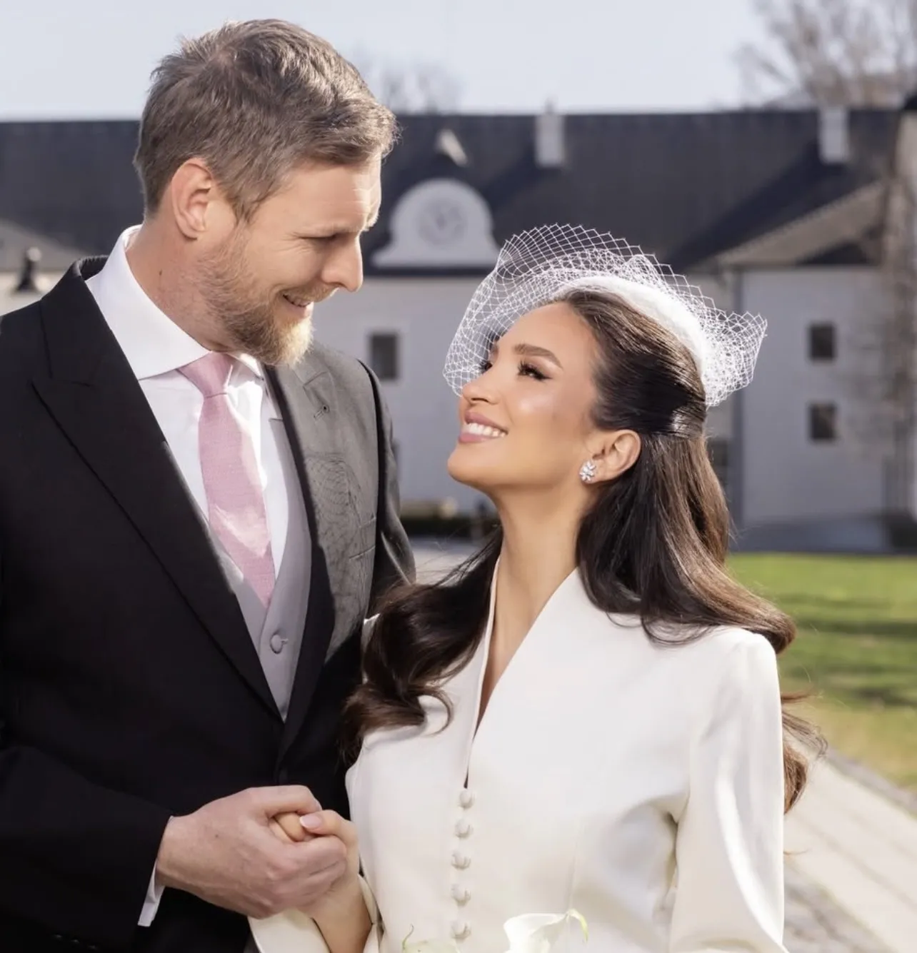 Është zyrtare! Martohet Princ Leka dhe Blerta Celibashi