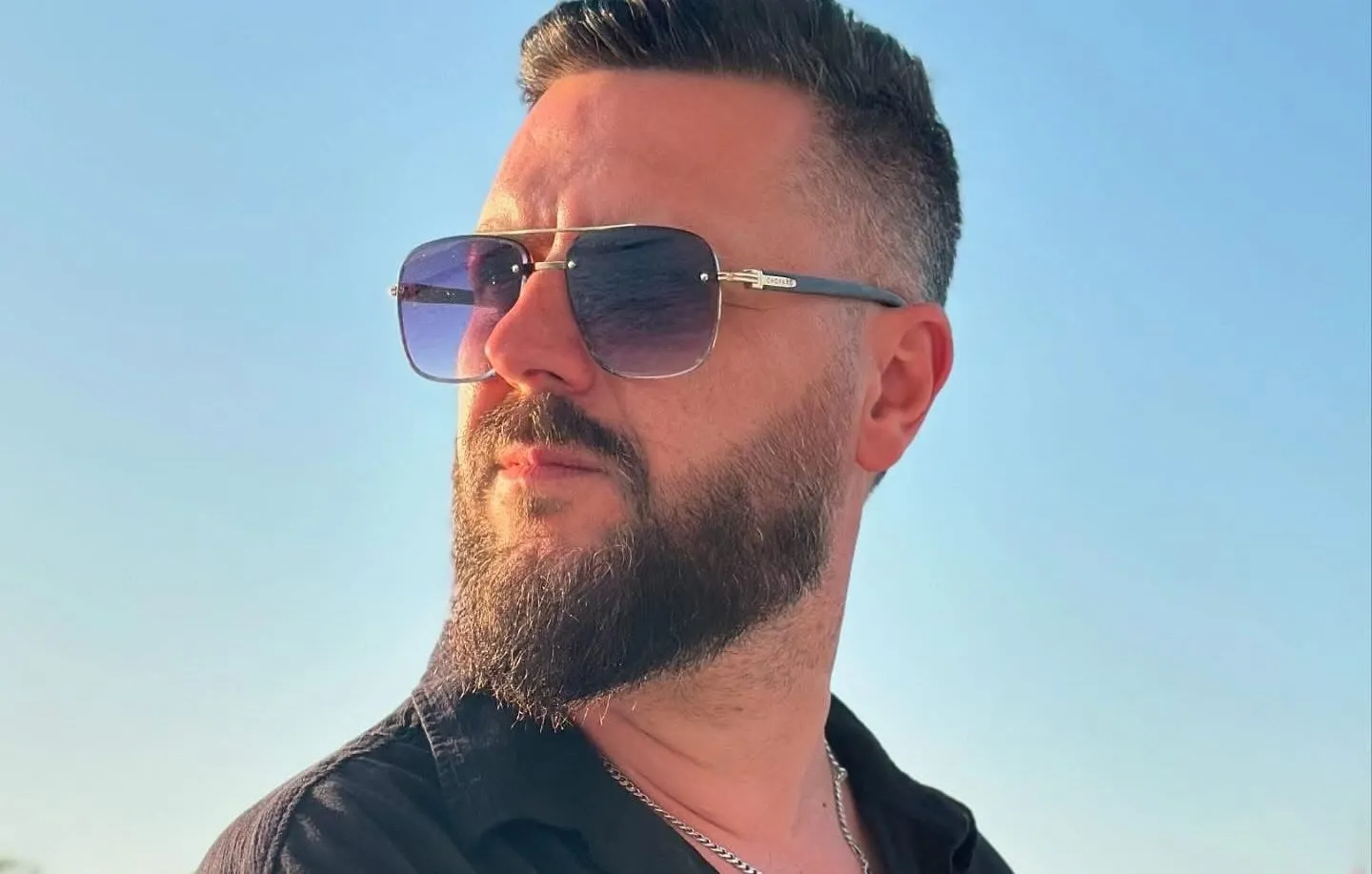 Pas deklaratës për Selin, gruaja i dërgon mesazh Mirit në BBVA