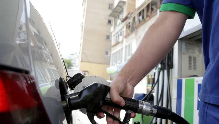 Qeveria ngre zyrtarisht Bordin e Transparencës, pritet të përcaktohen çmimet tavan të  karburanteve