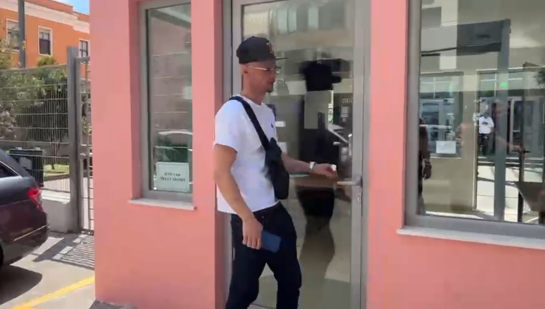 Cllevio paraqitet në GJKKO, pritet të dëshmojë në gjyqin ndaj Laert Haxhiut (VIDEO)