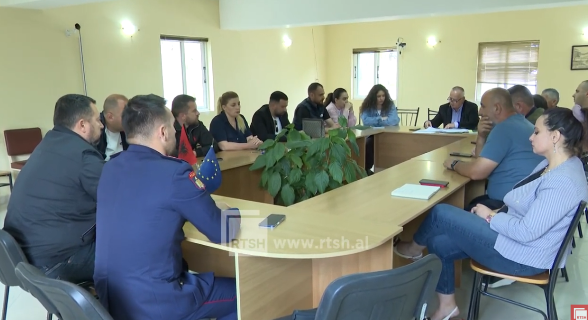 Parandalimi zjarreve gjatë verës, në Delvinë u kërkua forcimi i masave parandaluese