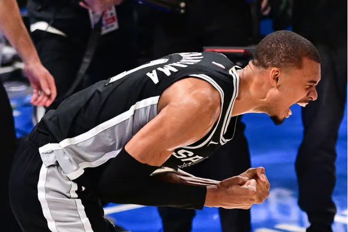 Play-off NBA/ San Antonio eliminon kampionët në fuqi dhe fluturon në finalet e mëdha